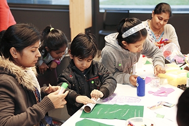 Câu lạc bộ Sáng tạo Sau giờ học dành cho trẻ em tại thư viện khu vực The Dock